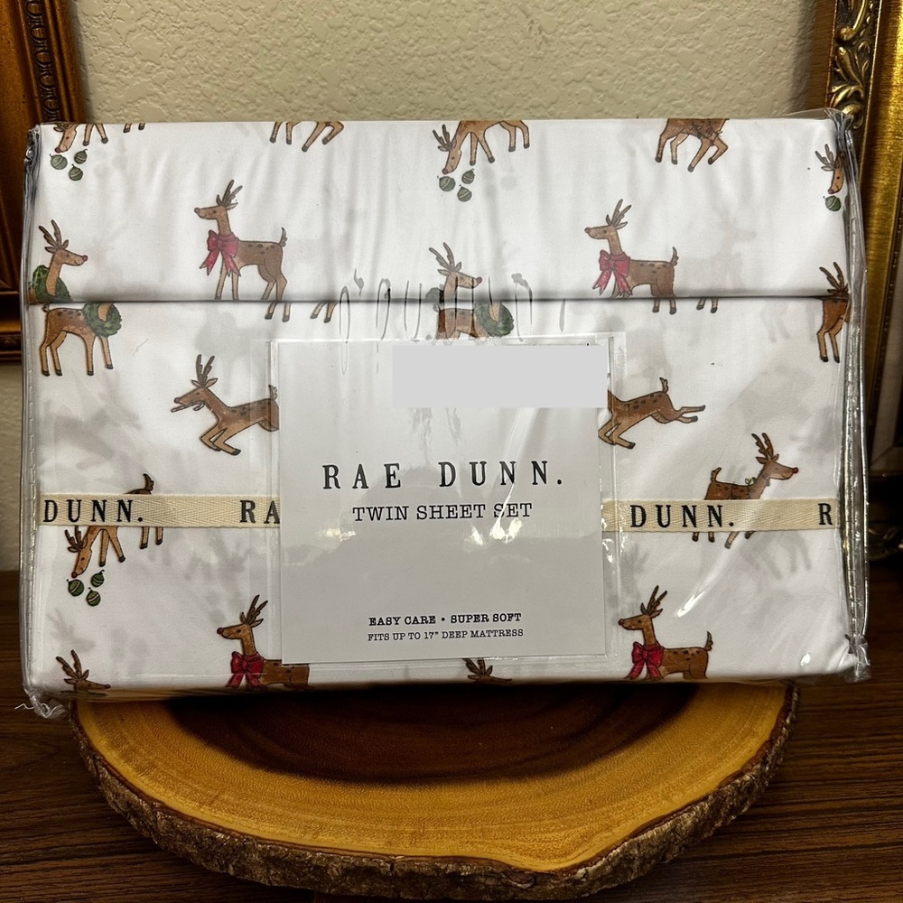 NWT- Rae Dunn Twin Sheet Set - White W/Festive Reindeer Easy Care